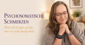 Frau sitzt still mit gefalteten Händen – psychosomatische Schmerzen und emotionale Ursachen, Yager Code Coaching Karen Wiltner